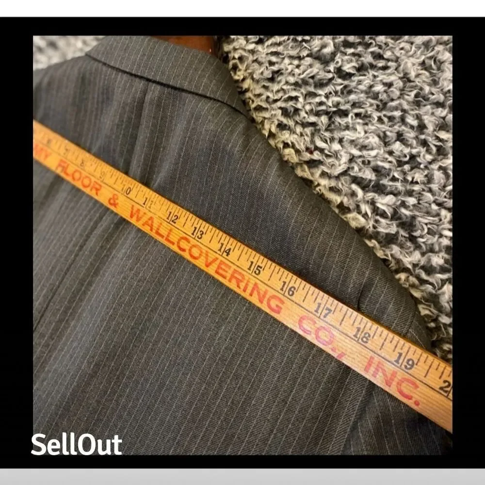 Men's Gray Pinstripe 2 Piece Suit Size 46 Classic Fit Formal Double Breasted